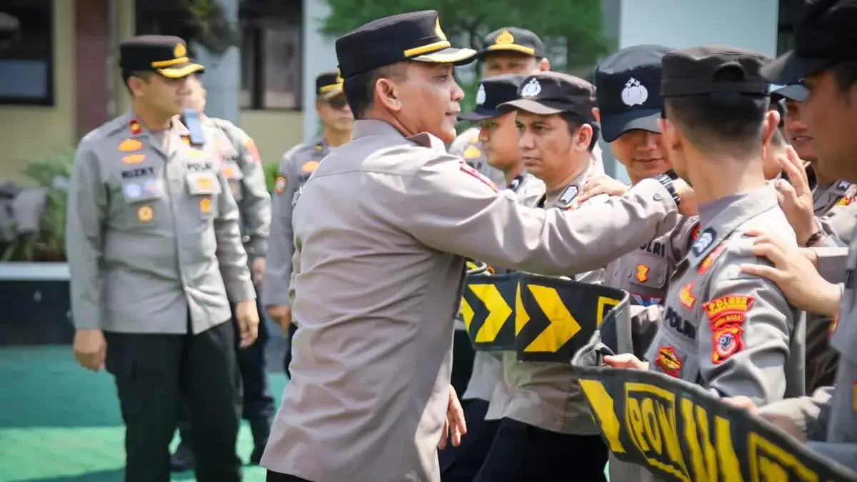 Pelatihan Pengendalian Massa.
