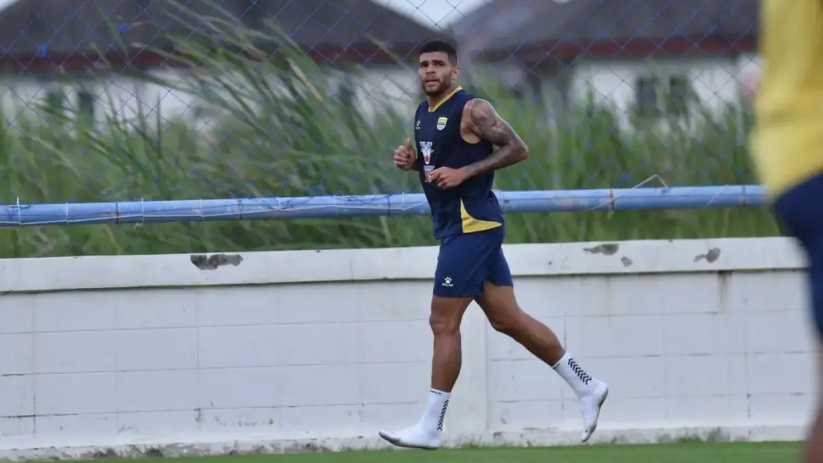 Jelang Persib Vs Bangkok United, Berguinho Berlatih Keras untuk Pulih 100 Persen dari Cedera B