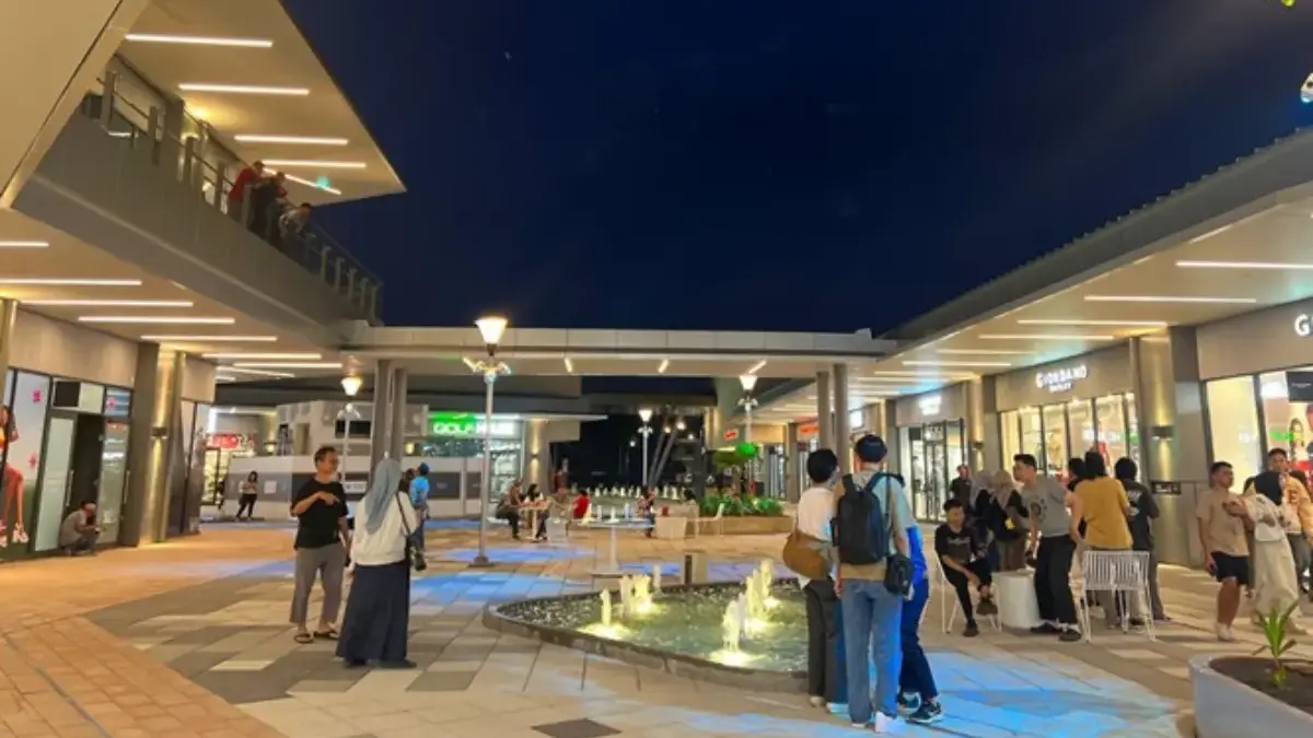 grand outlet karawang