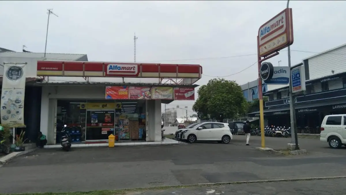 Alfamart Buka Lowongan Kerja untuk Warga Karawang