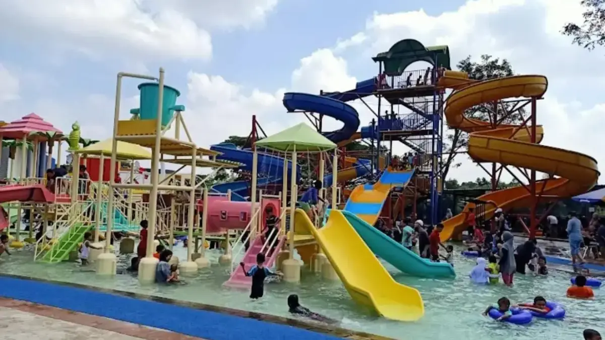 Grand Splash Water Park Kota Bekasi