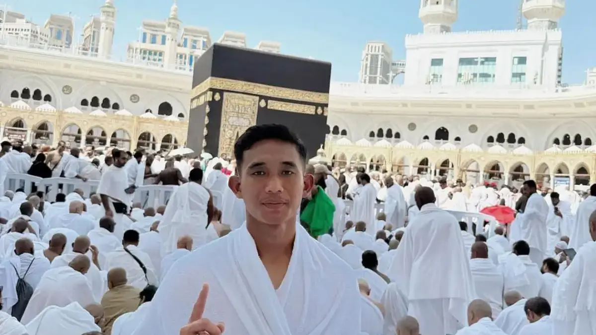 Rizky Ridho melaksanakan ibadah umroh menjelang lawan Arab Saudi