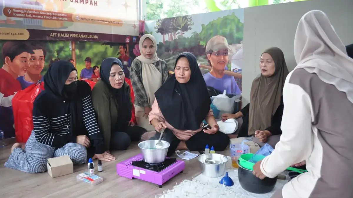 Orang Indonesia paling bisa menikmati hidup.