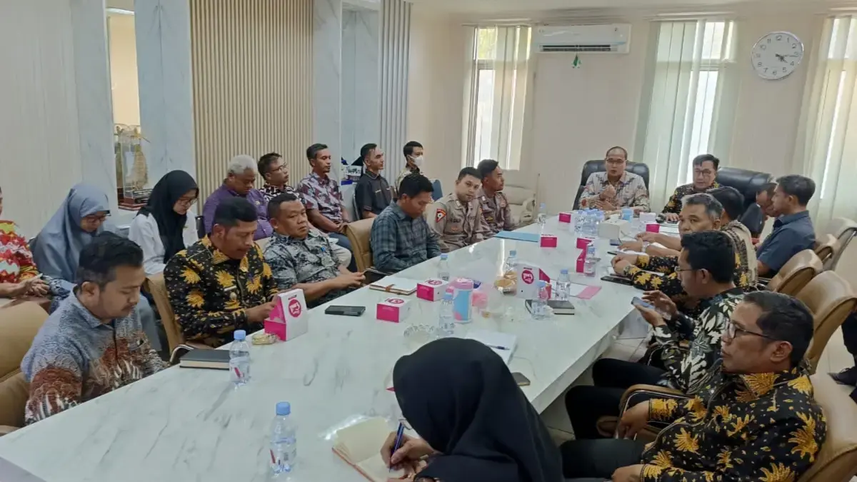 Rapat Persiapan Pilkades Kabupaten Karawang Secara Digital.