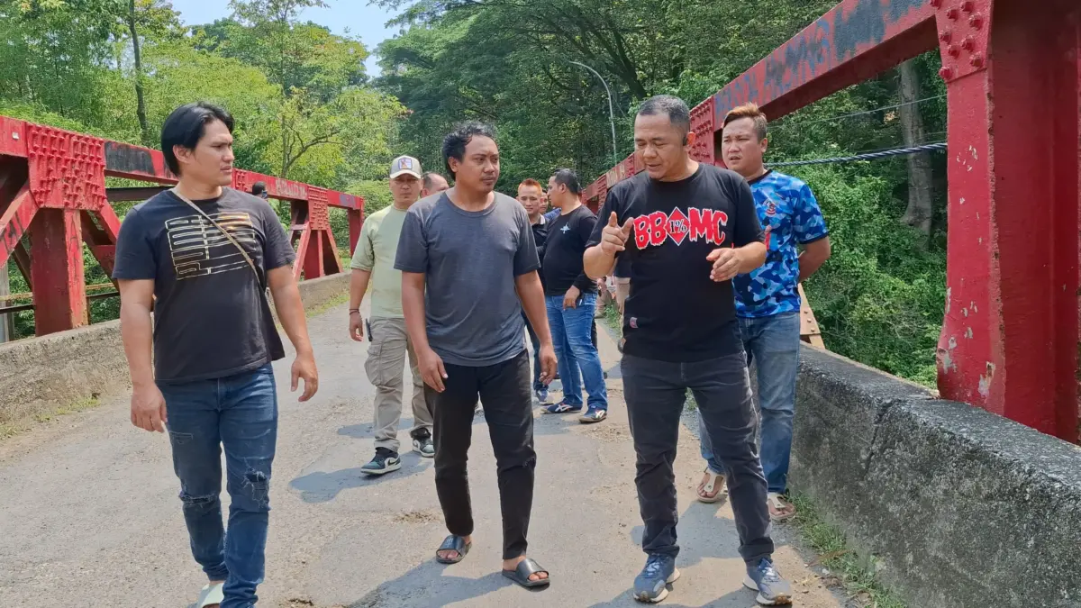 Jembatan tempat jasad Dina Oktaviani dibuang oleh Heryanto