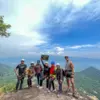 Butuh Foto Estetik di Instagram? Segera Datangi Gunung Parang Purwakarta!