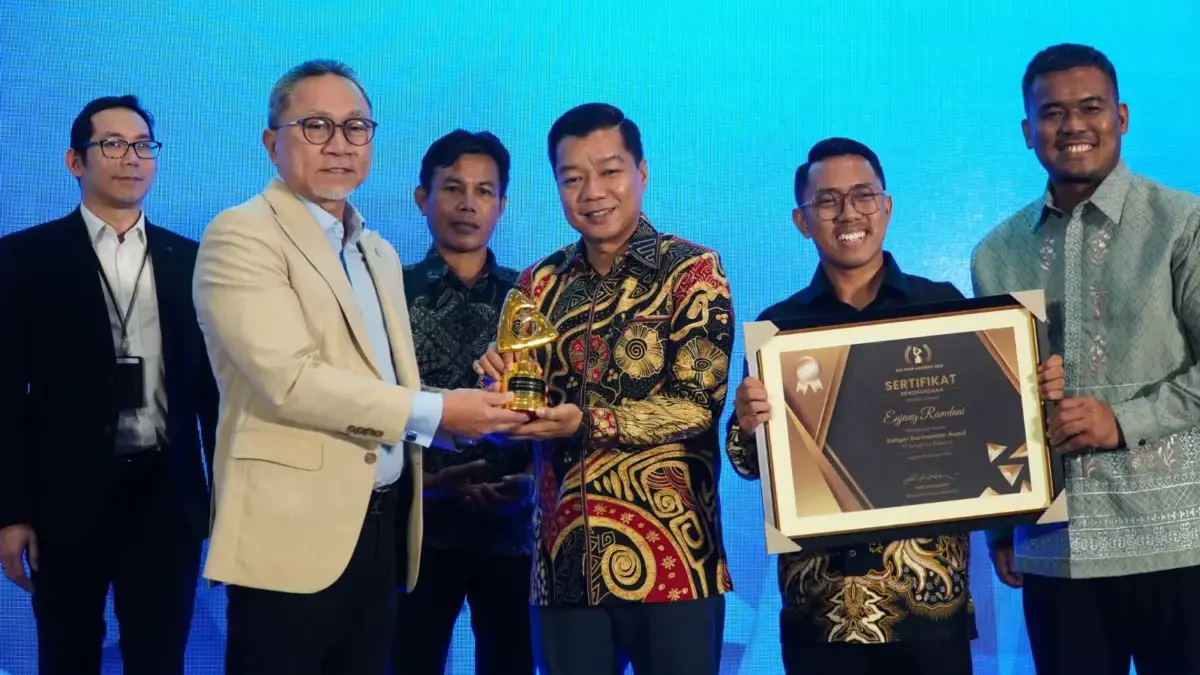 Pertamina Patra Niaga Regional JBB Raih Penghargaan ESG Lewat Program Desa Energi Berdikari
