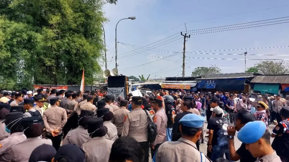 Demo limbah
