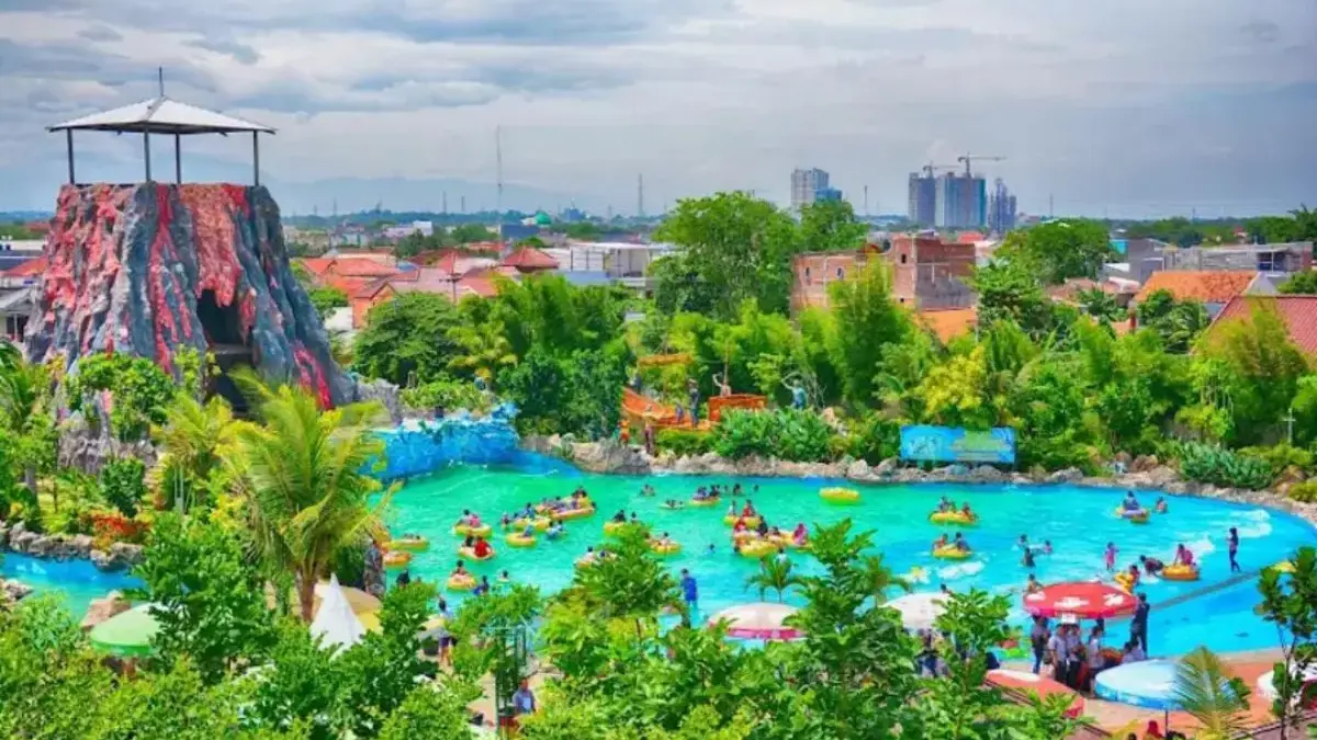 11 Wahana Air Terbaik di Karawang, Tempat Liburan Seru dan Segar untuk Keluarga Wonderland Adventure Waterpark Karawang