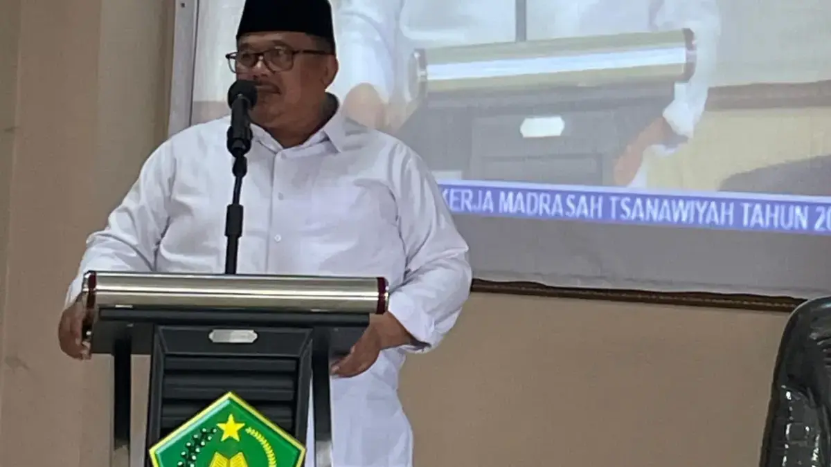 Kepala Kankemenag Karawang