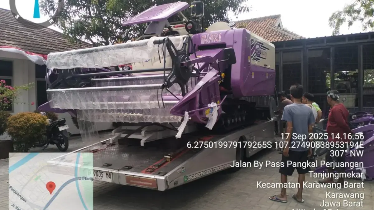 DPKP Karawang Salurkan Bantuan Alsintan ke Sejumlah Gapoktan Gapoktan