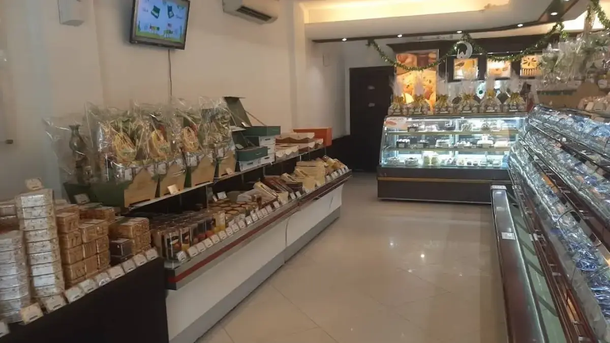 Holland Bakery Perumnas Karawang