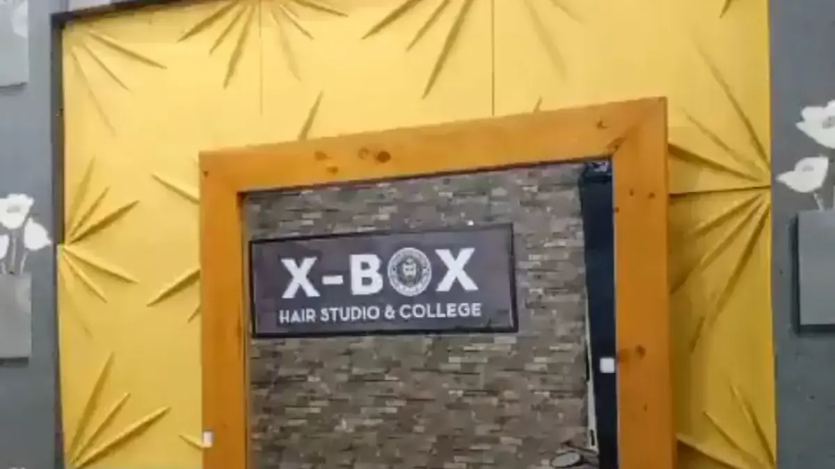 X-Box Barbershop Perumnas Karawang