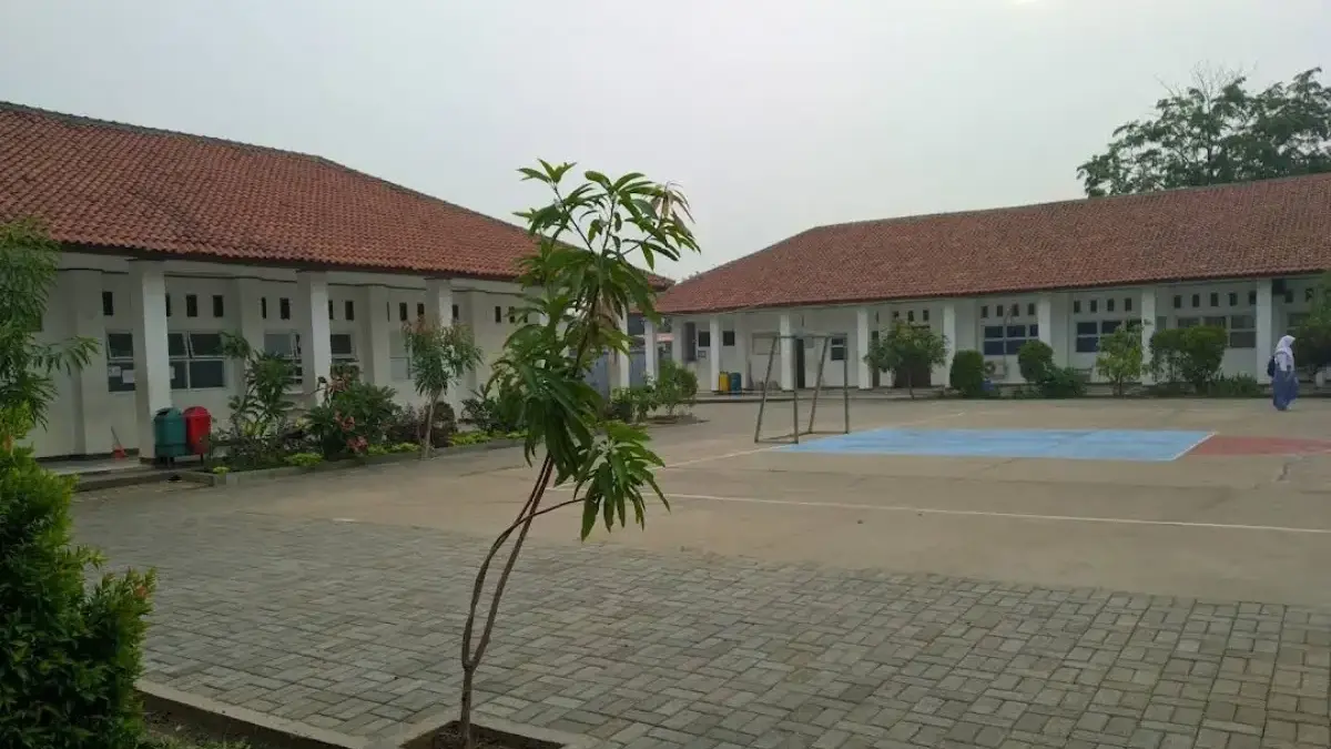 SMAN 2 Telukjambe Timur di Perumnas Karawang
