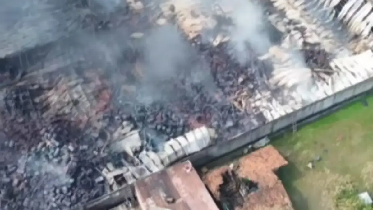 Terbakar