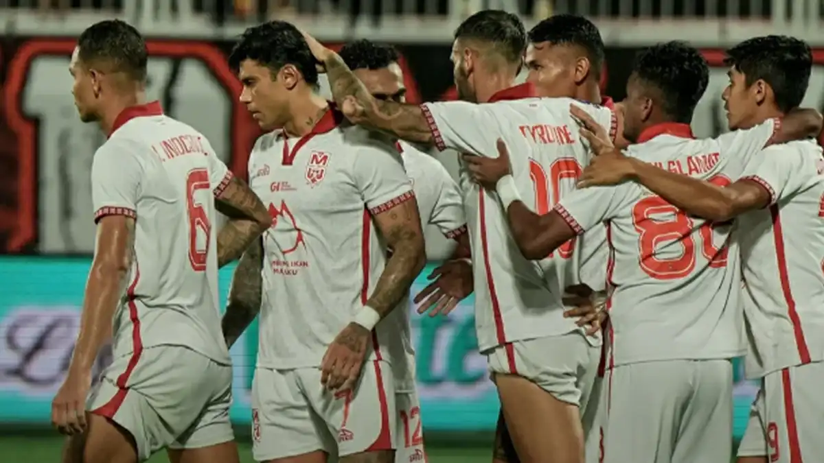 Hasil Super League: Malut United Kalahkan 10 Pemain Semen Padang, Lanjutkan Tren Positif di Kie Raha Malut United FC