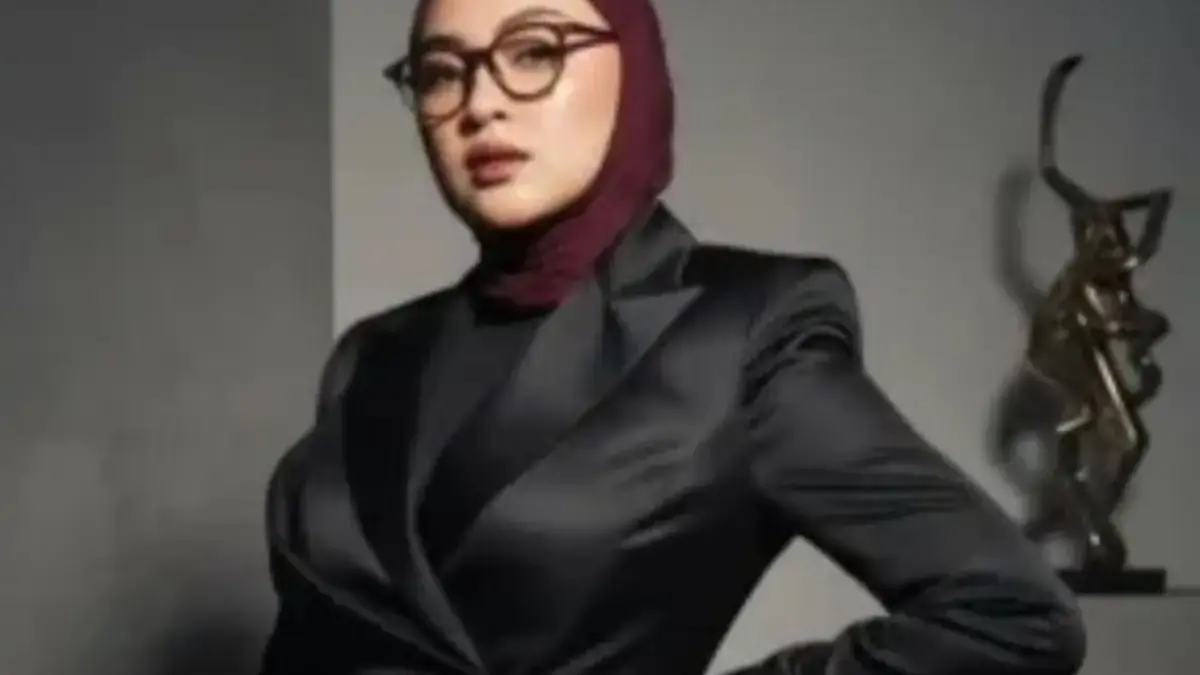 gaya ala artis majalah