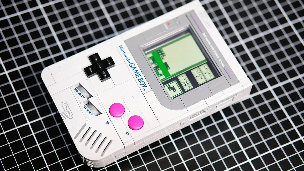 Kreatif! Modder Bikin LEGO Game Boy Jadi Handheld Console Asli