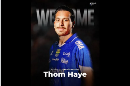Kontrak Thom Haye Persib Bandung: Ekstensi Gemilang Hingga 2027! kontrak thom haye di persib bandung