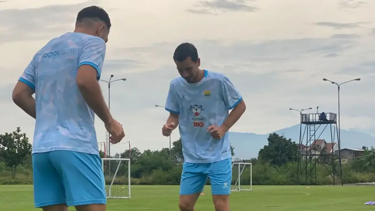 Tenang Bobotoh... Tom Haye Main Lawan Solo, Kemarin Sudah Berlatih Tom haye