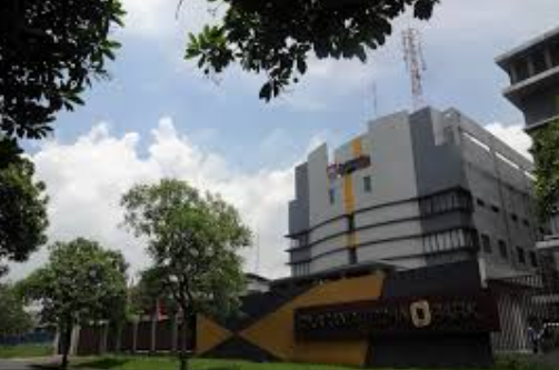 kampus di cikarang pusat