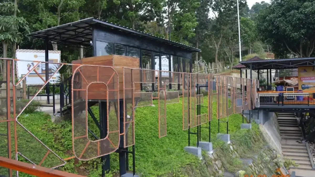saung koffie hideung