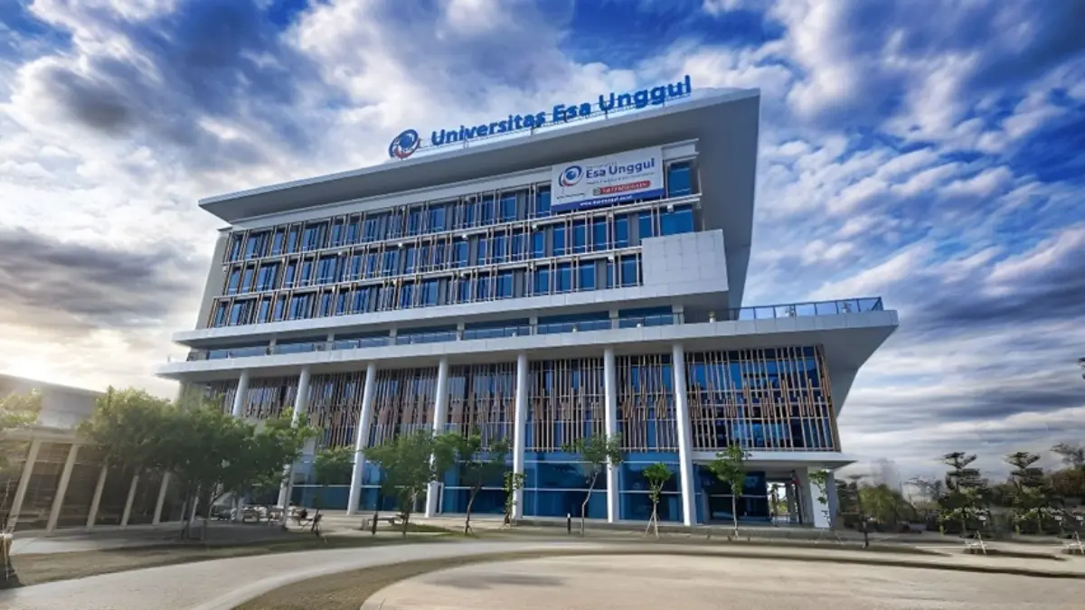 universitas di bekasi