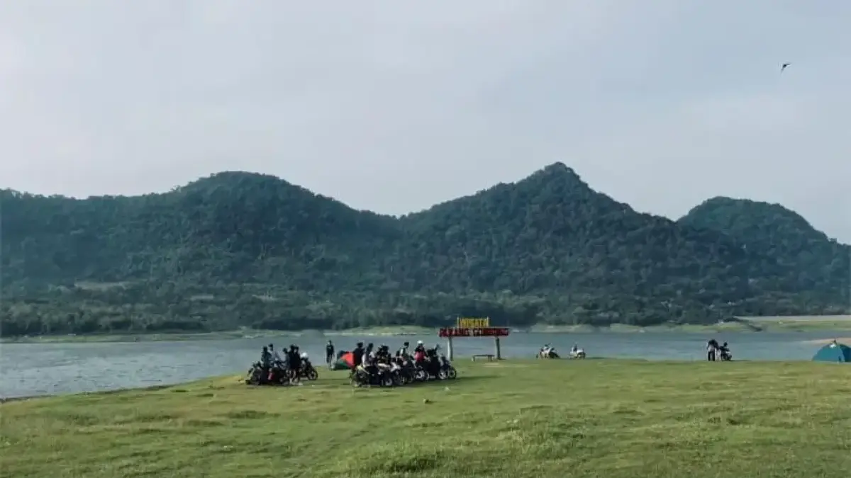 Jelajahi wisata alam yang lagi hits di Purwakarta