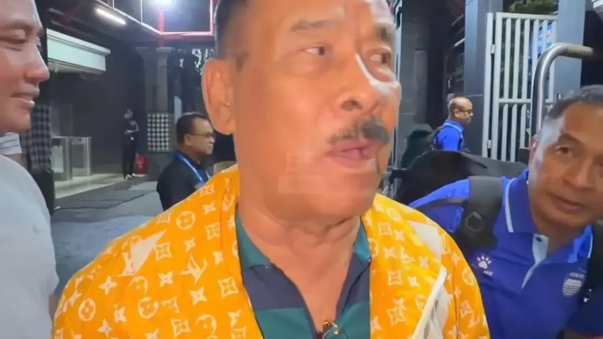 ‎Komisaris PT Persib Bandung Bermartabat, Haji Umuh Muchtar