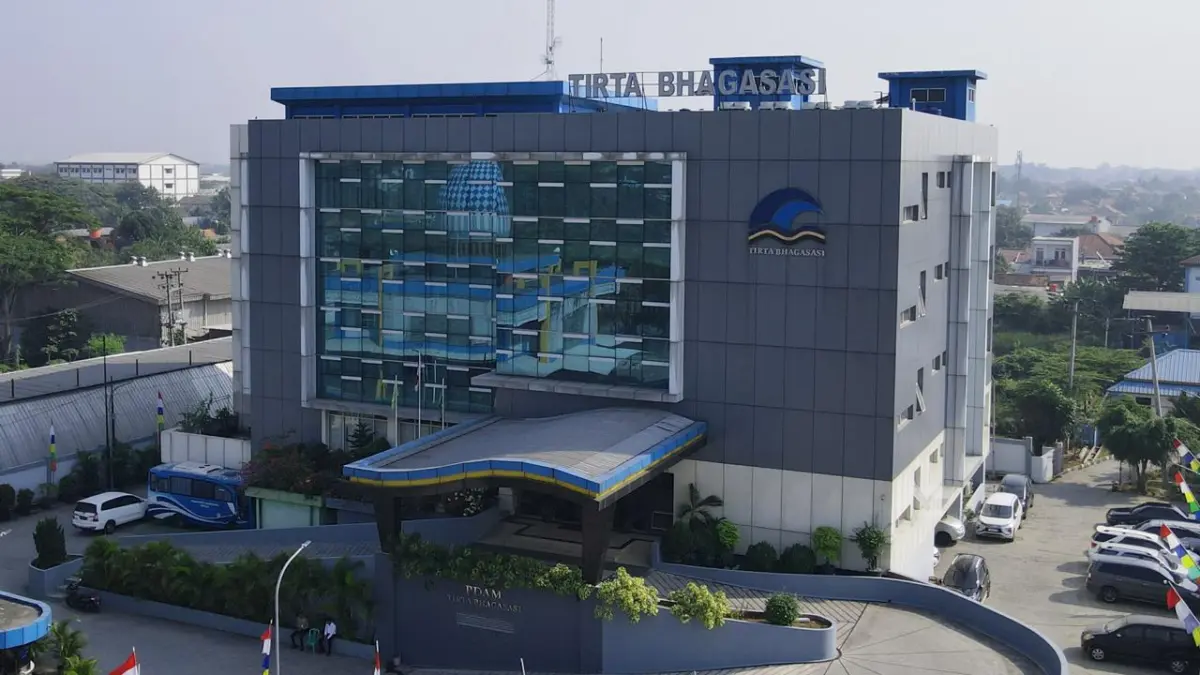 Bupati Bekasi Batalkan SK Direktur Tirta Bhagasasi, Kinerja Dewas BUMD Disorot Bupati Bekasi Batalkan SK Direktur Tirta Bhagasasi, Kinerja Dewas BUMD Disorot.