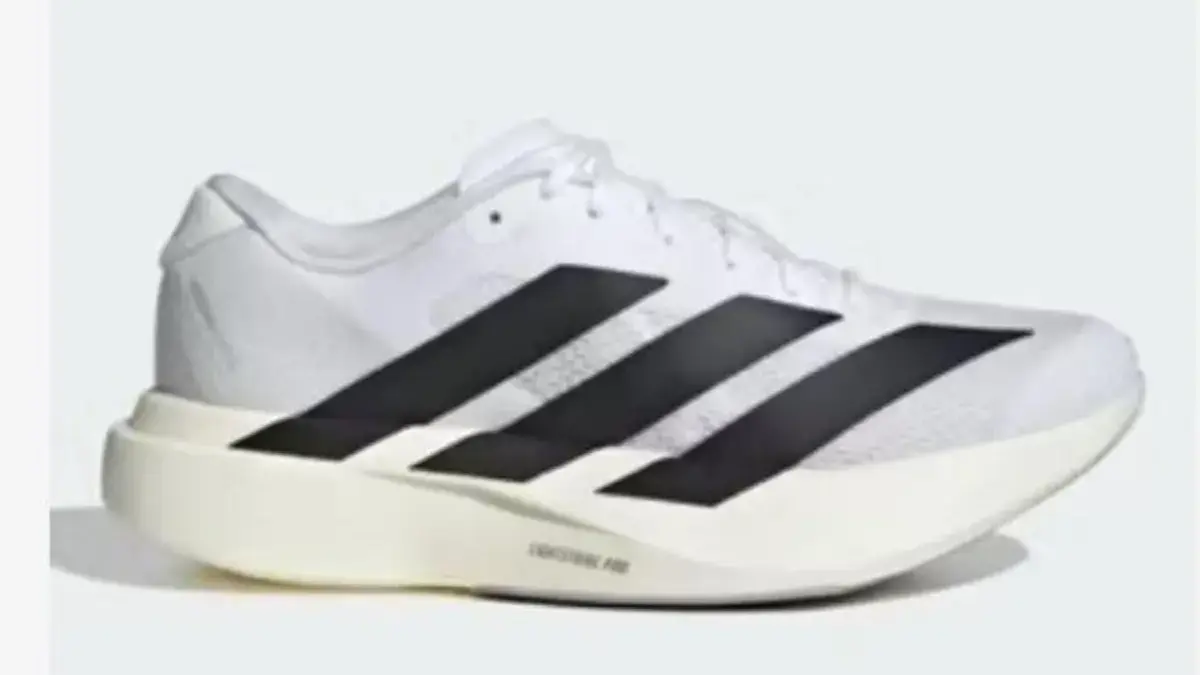 PELARI KALCER WAJIB TAU, Ini Dia Sepatu Lari Terlaris Dunia 2025, Apakah Ada Merek Lokal ? Sepatu Adidas Adizero