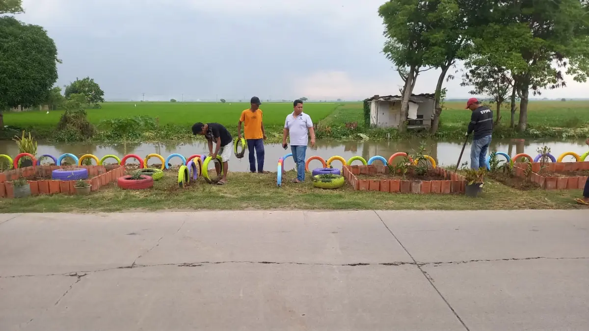 Taman pinggir irigasi