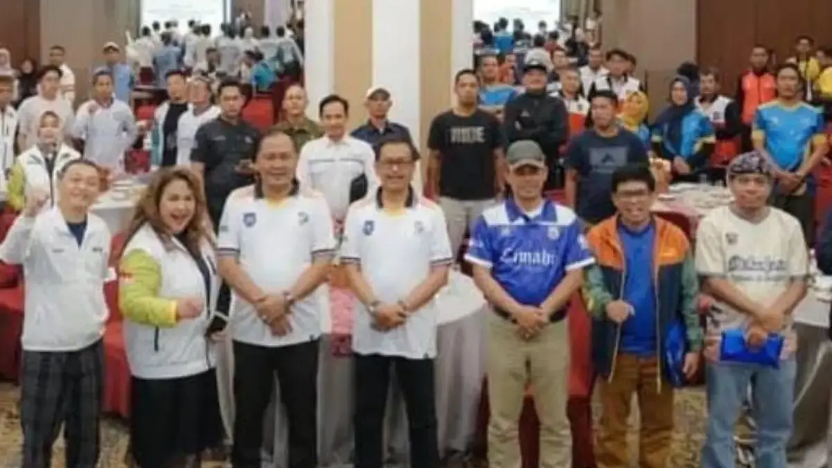 Jadi Tuan Rumah Invitasi Olahraga Tradisional Jabar 2025, Karawang Target Pertahankan Juara Umum Pembukaan Invitasi Olahraga Tradisional Jabar 2025