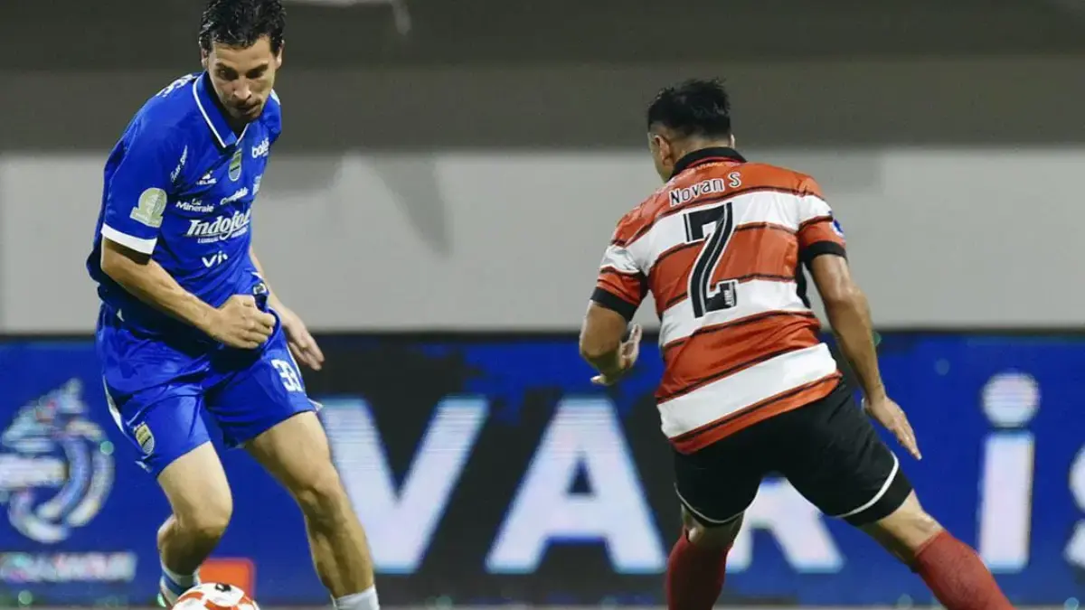 Persib Bandung Bantai 4-1 Madura United, Thom Haye Cetak Gol Perdana Thom Haye