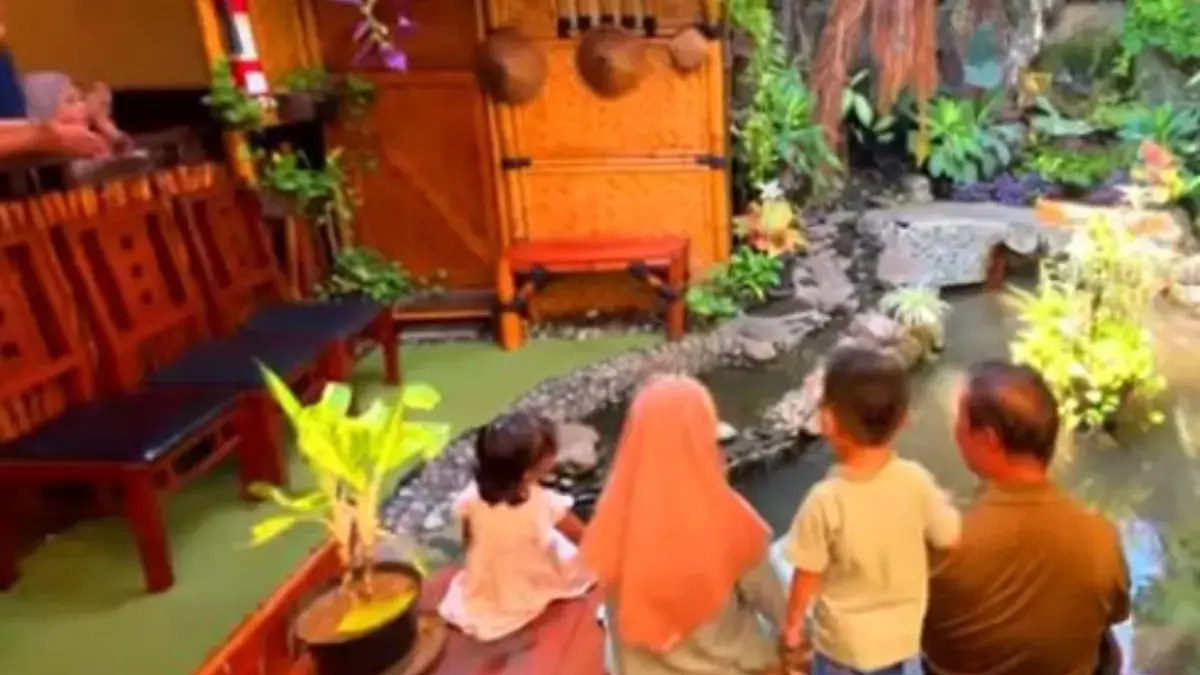 10 Rekomendasi Tempat Makan Enak di Bekasi yang Ramah Anak, Catat Alamatnya! Tempat Makan Enak di Bekasi