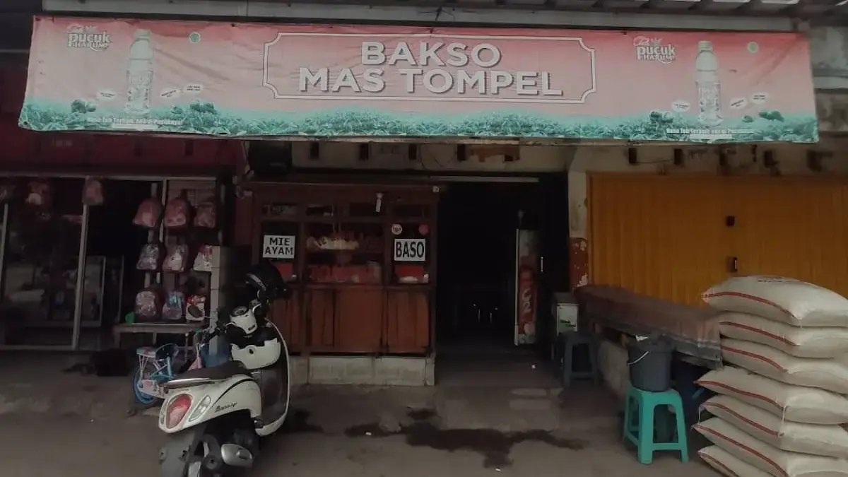 Bakso Mas Tompel Perumnas Karawang
