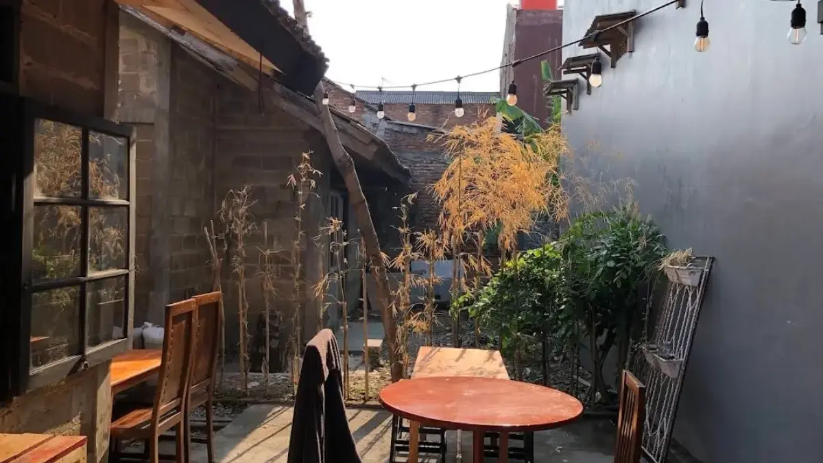 Pinecoffee Perumnas Karawang