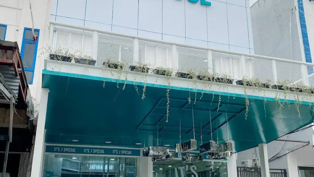 Tempat Nongkrong Baru 24 Jam di Karawang, Jatinangor House Buka di Perumnas! Jatinangor House di Perumnas Karawang