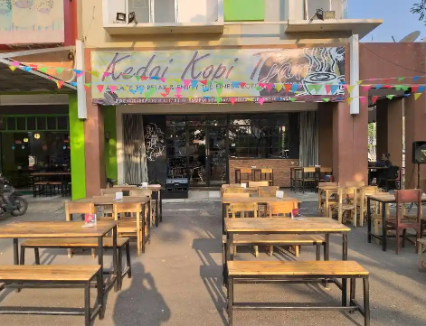 tempat nongkrong di harapan indah 24 jam