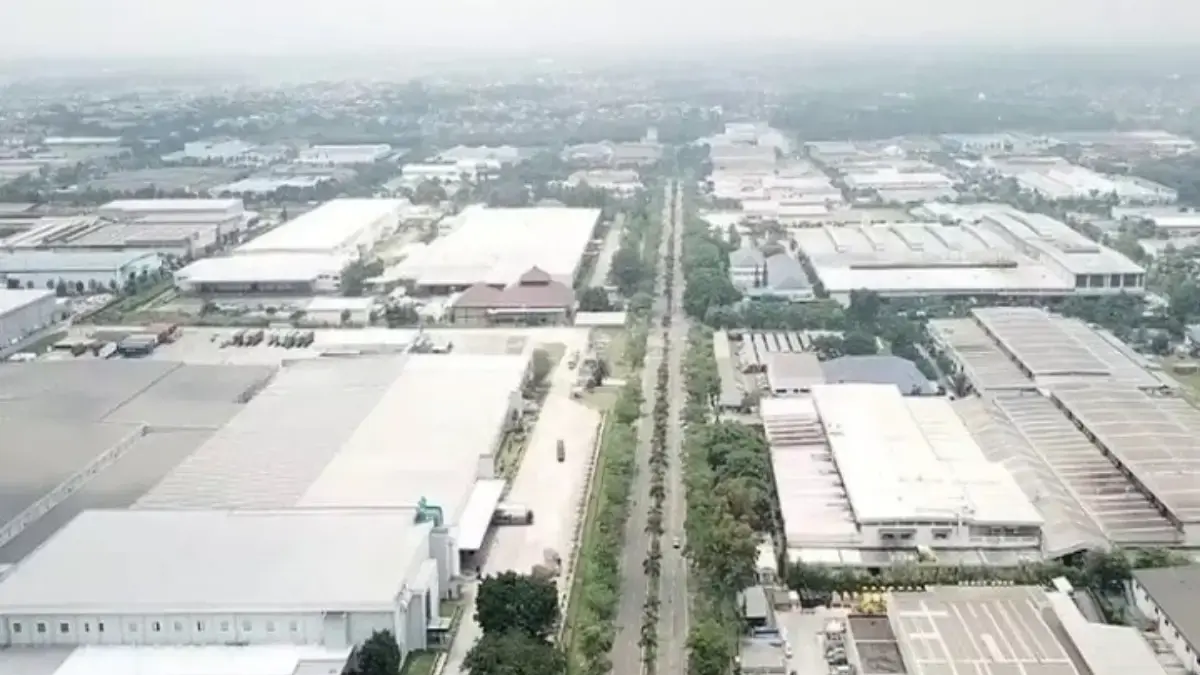 Ilustrasi pabrik di Cikarang.