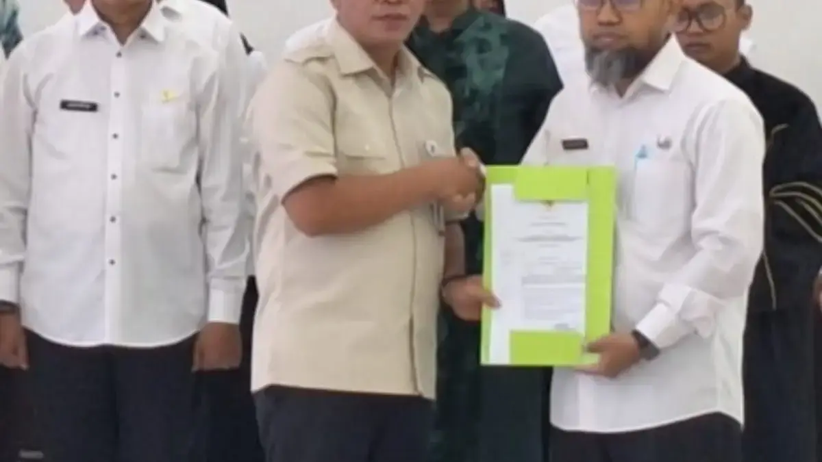 Bupati Aep Lantik 3 Pejabat: Jajang Jaenudin Kepala BKPSDM, Asep Suryana Kepala DLHK dan Iwan Kepala DPMPTSP Mutasi