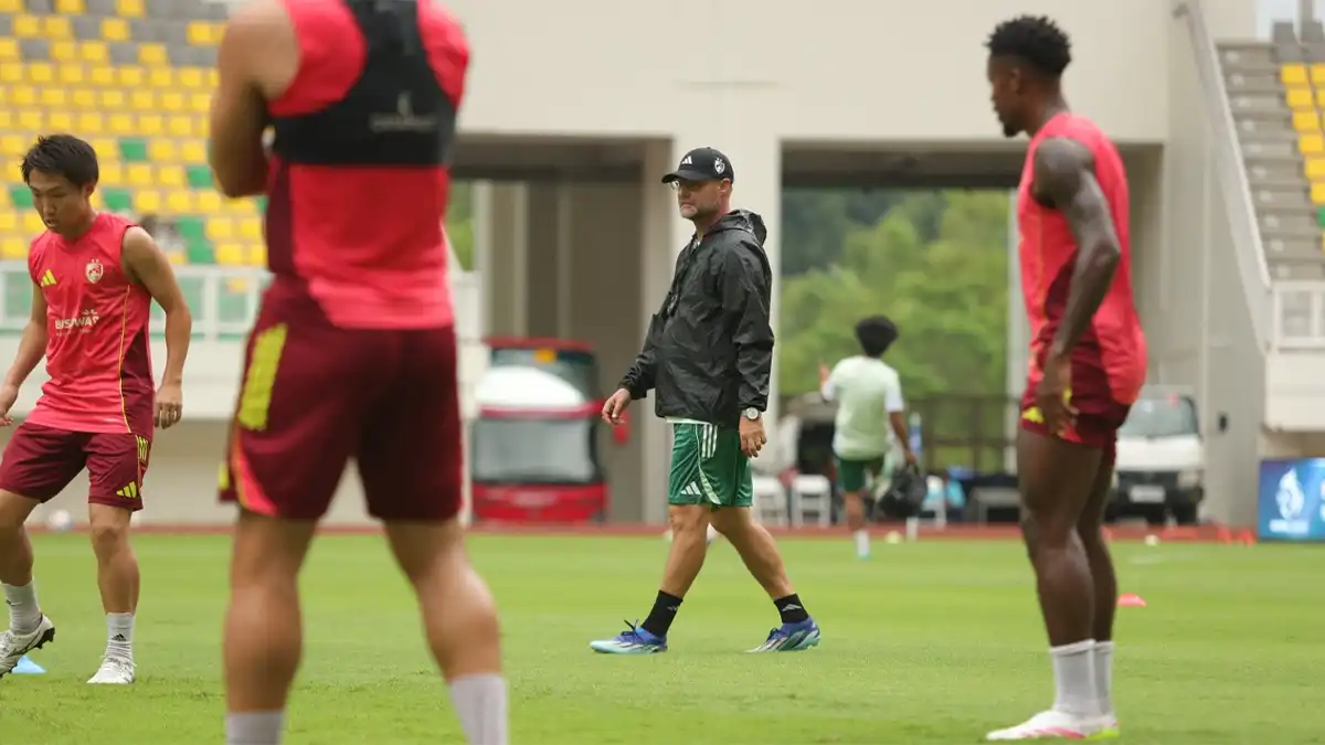 PSM Makassar Wajib Menang! Dua Laga Krusial untuk Menjauh dari Zona Degradasi PSM Makassar Wajib Menang! Dua Laga Krusial untuk Menjauh dari Zona Degradasi