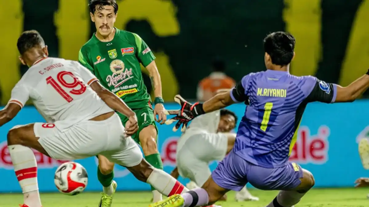 Hasil Super League: Comeback Dramatis! Persebaya Surabaya Tekuk Persis Solo 2-1 di GBT Persebaya Surabaya