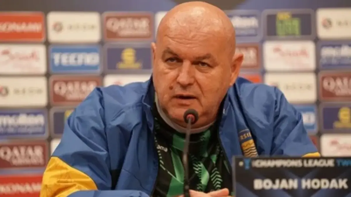 Bojan Hodak Barada di Penghujung Kontrak Bersama Persib Bandung, Kini Ia Dilirik Oleh PSSI bojan hodak pelatih persib