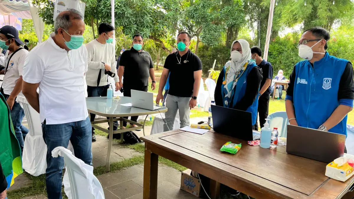 Angka TBC Karawang Naik, Saan Mustopa Turun Bawa Perlengkapan Medis Periksa Ratusan Warga Tirtajaya Periksa tbc