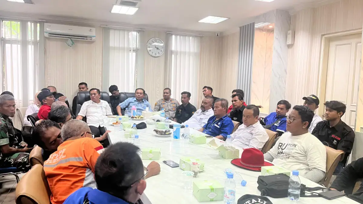 Bupati Aep Terima Seluruh Aspirasi Buruh dan Mahasiswa, Perbup Pemagangan akan Dikaji Ulang Bupati Aep