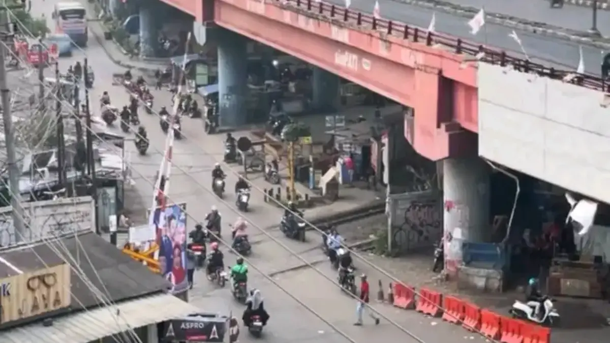 Bupati Aep Siap Percantik Cikampek: Terminal Diaktifkan, PKL Direlokasi, Bangunan Liar Dibongkar! Bupati Aep Siap Percantik Cikampek