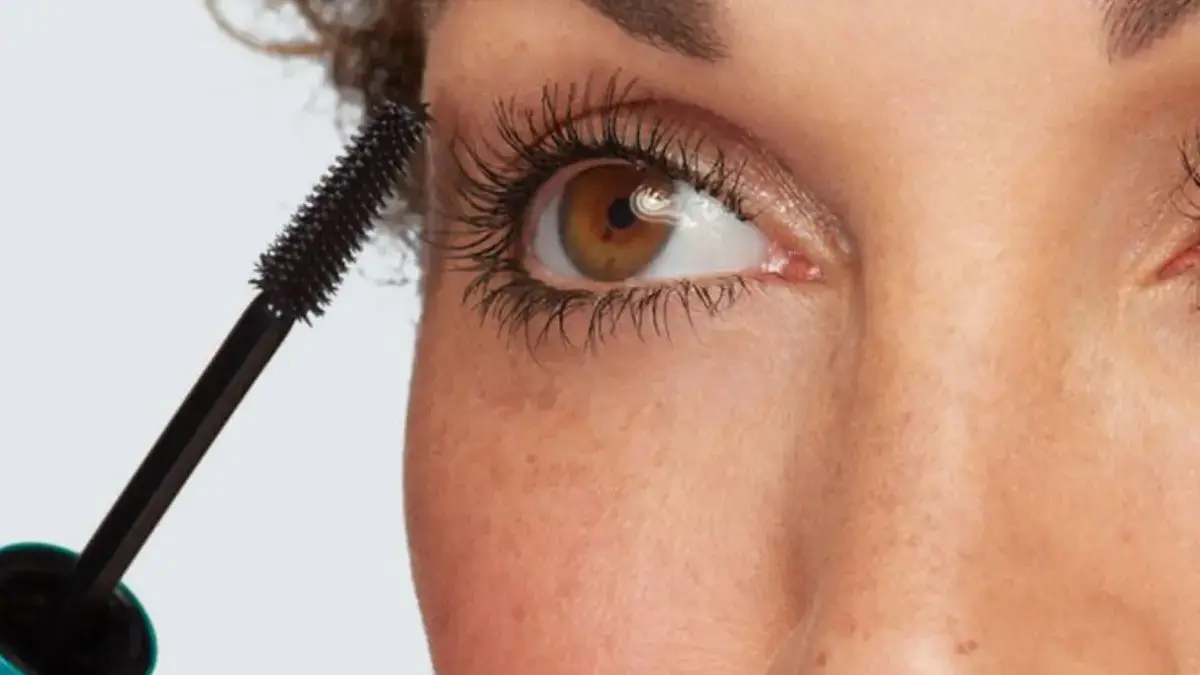 Rekomendasi Maskara untuk Pemula