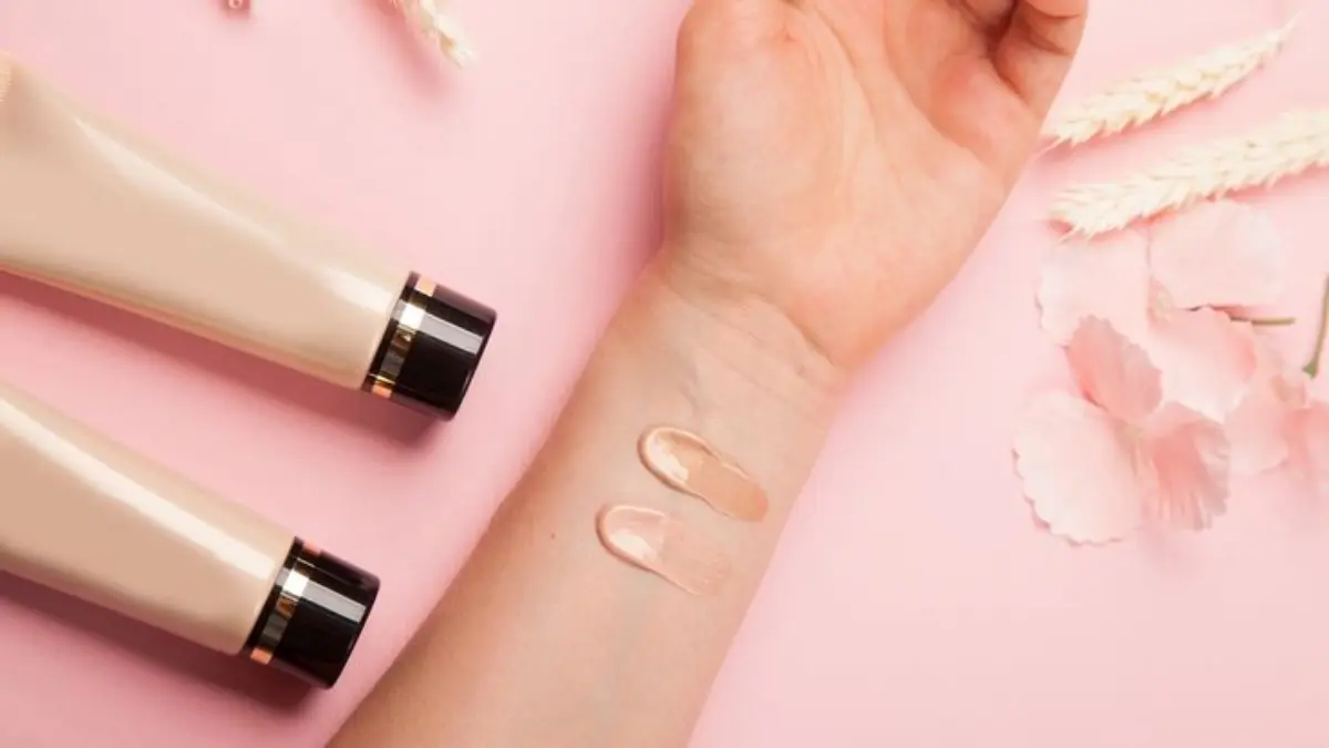 Rekomendasi 10 BB Cream Pemula Wajib Punya – Glowing Flawless dalam 5 Menit, Anti Gagal Total! Rekomendasi BB Cream untuk Pemula