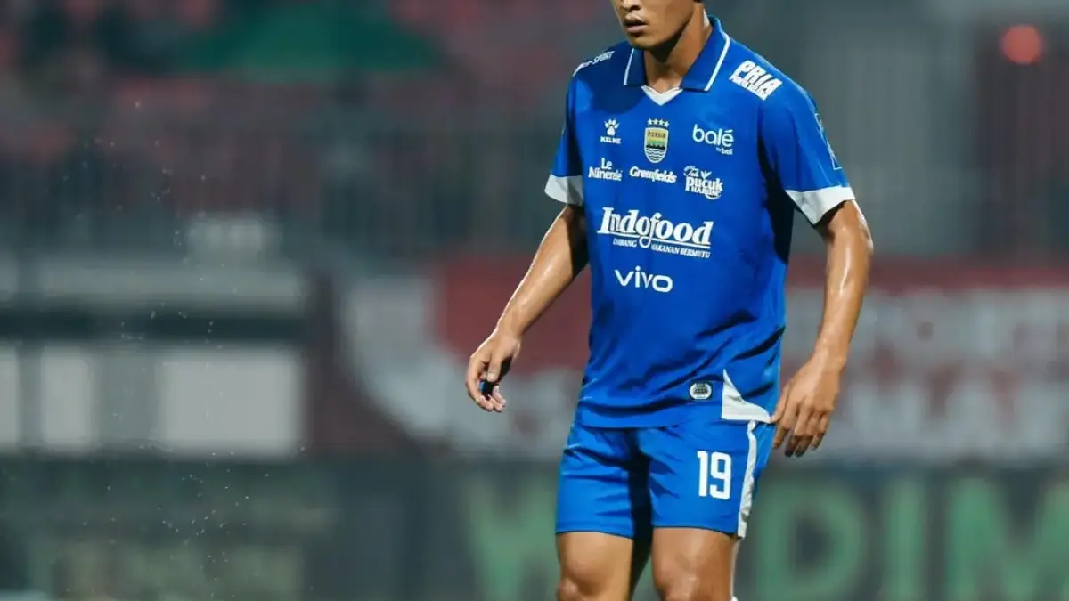 Bojan Hodak Bantah Keras Rumor Kepindahan Alfeandra Dewangga ke Bali United